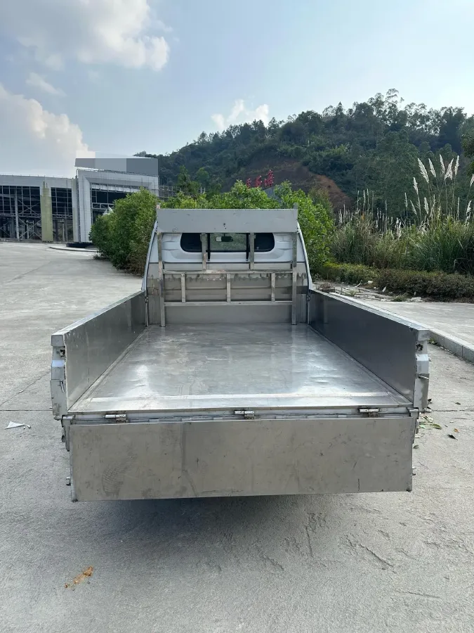 2021 ChangAn Kaicene ShenQi T30 1.6L 122HP L4 5MT,autocango,china used car exporter,china ev exporter,chinese used car exporter,chinese used ev exporter