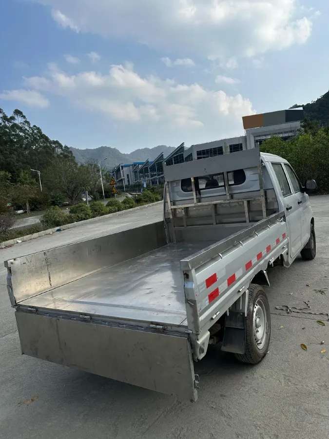 2021 ChangAn Kaicene ShenQi T30 1.6L 122HP L4 5MT,autocango,china used car exporter,china ev exporter,chinese used car exporter,chinese used ev exporter