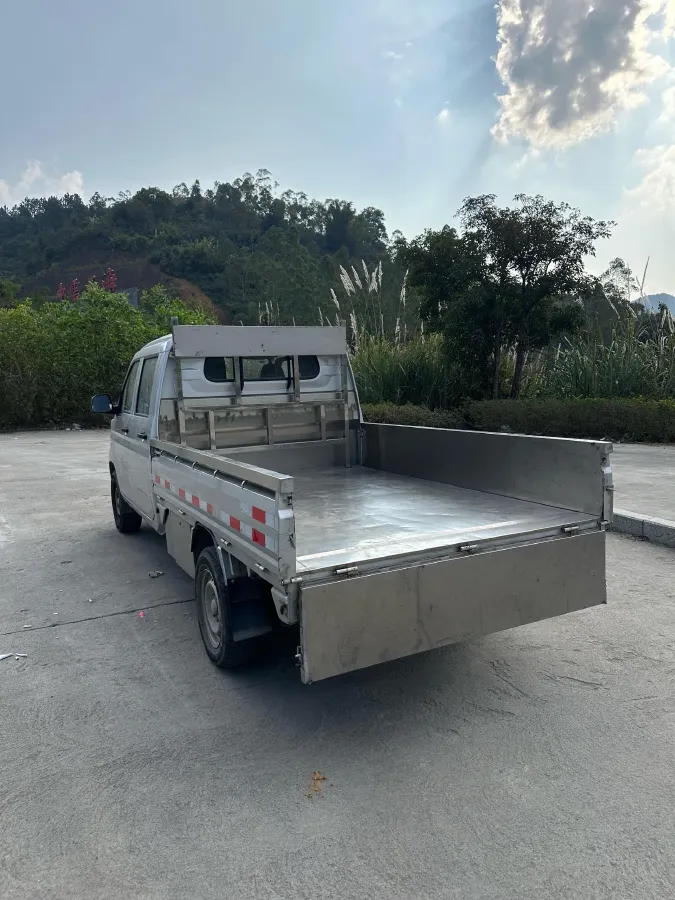 2021 ChangAn Kaicene ShenQi T30 1.6L 122HP L4 5MT,autocango,china used car exporter,china ev exporter,chinese used car exporter,chinese used ev exporter