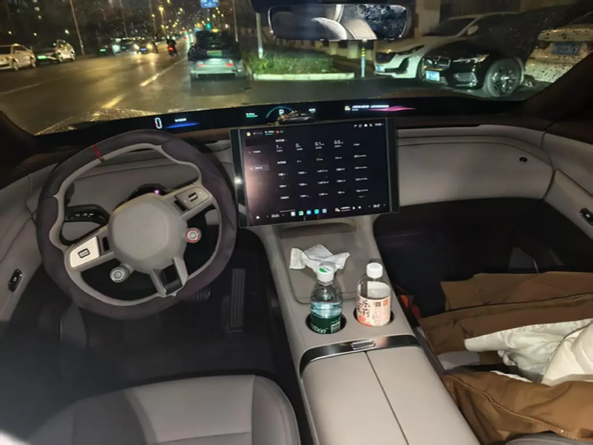 2025 MI YU7 BEV,autocango,china used car exporter,china ev exporter,chinese used car exporter,chinese used ev exporter