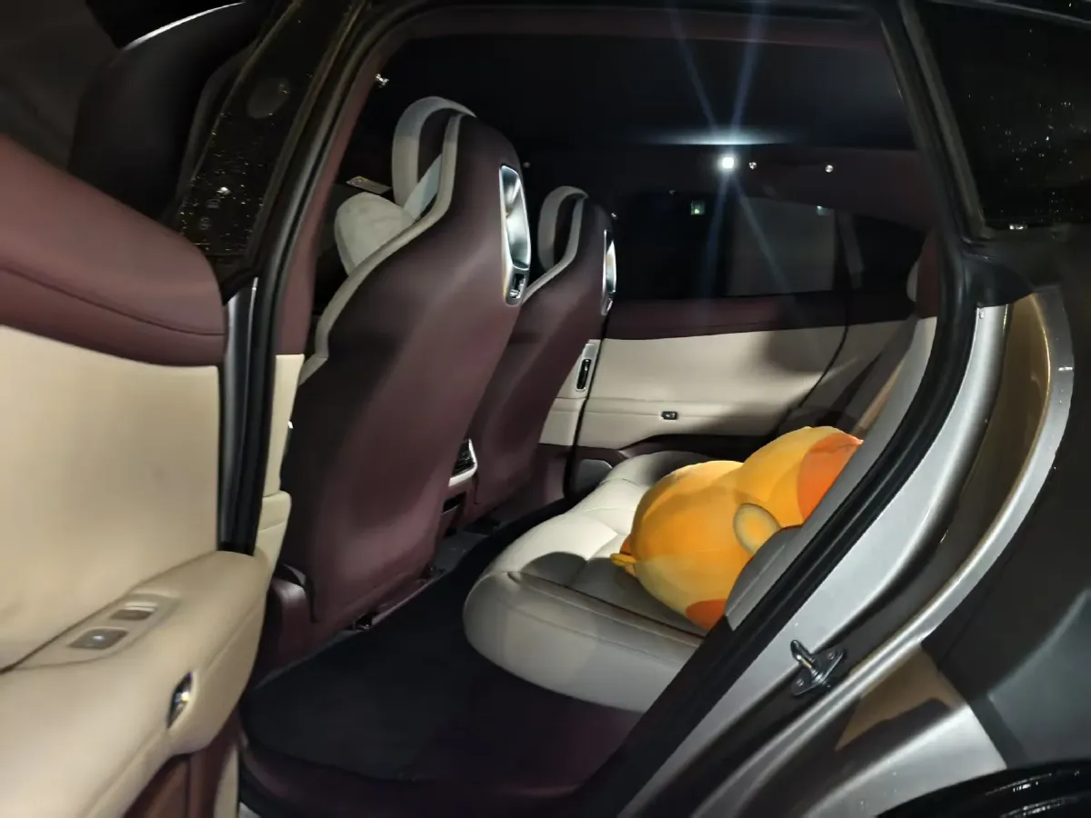 2025 MI YU7 BEV,autocango,china used car exporter,china ev exporter,chinese used car exporter,chinese used ev exporter