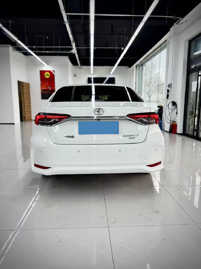 2021 Toyota Corolla 1.2T 116HP L4 CVT,autocango,china used car exporter,china ev exporter,chinese used car exporter,chinese used ev exporter
