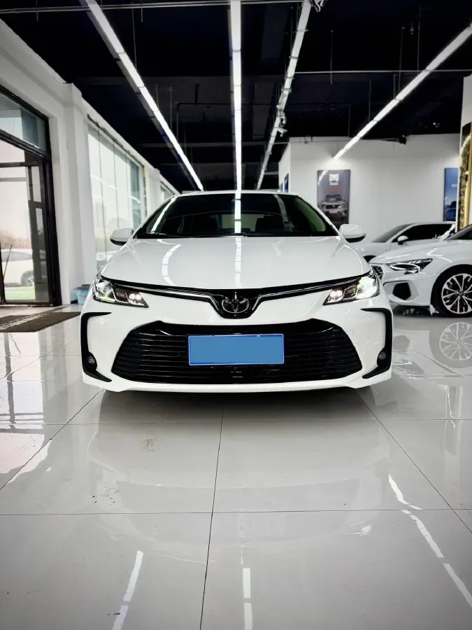 2021 Toyota Corolla 1.2T 116HP L4 CVT,autocango,china used car exporter,china ev exporter,chinese used car exporter,chinese used ev exporter