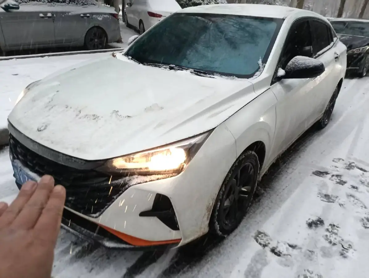 2023 DongFeng Aeolus YiXuan 1.5L 125HP L4 6DCT