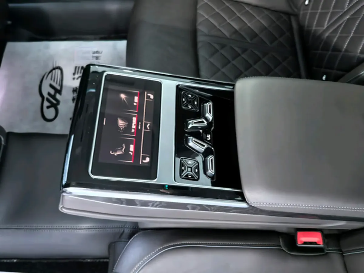 2023 Audi A8 3.0T 286HP V6 8AT,autocango,china used car exporter,china ev exporter,chinese used car exporter,chinese used ev exporter