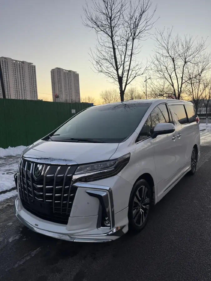 2018 Toyota Alphard 3.5L 301HP V6 8AT