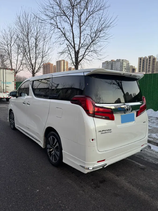2018 Toyota Alphard 3.5L 301HP V6 8AT,autocango,china used car exporter,china ev exporter,chinese used car exporter,chinese used ev exporter