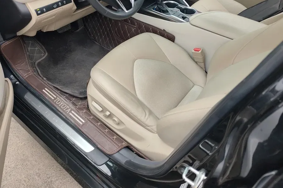 2019 Toyota Camry 2.0L 178HP L4 CVT,autocango,china used car exporter,china ev exporter,chinese used car exporter,chinese used ev exporter