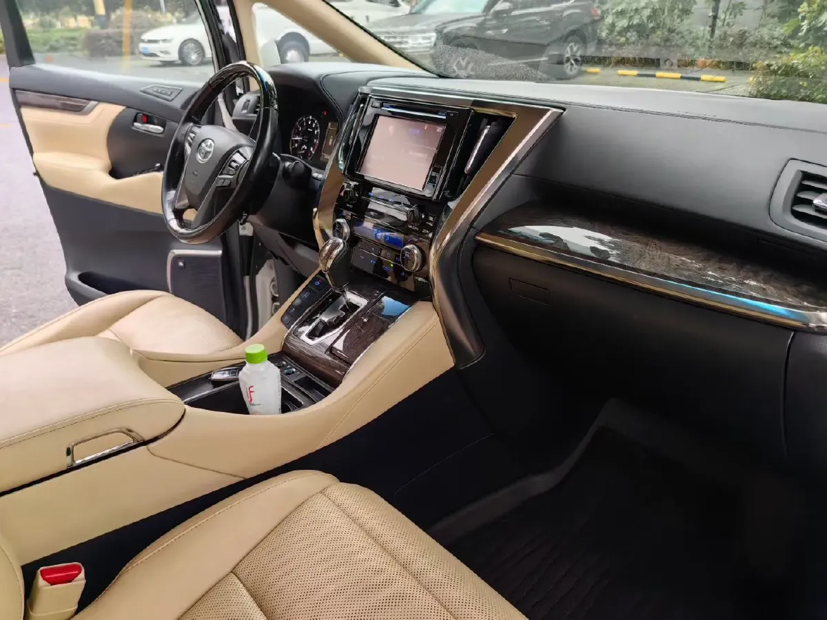 2018 Toyota Alphard 3.5L 301HP V6 8AT,autocango,china used car exporter,china ev exporter,chinese used car exporter,chinese used ev exporter