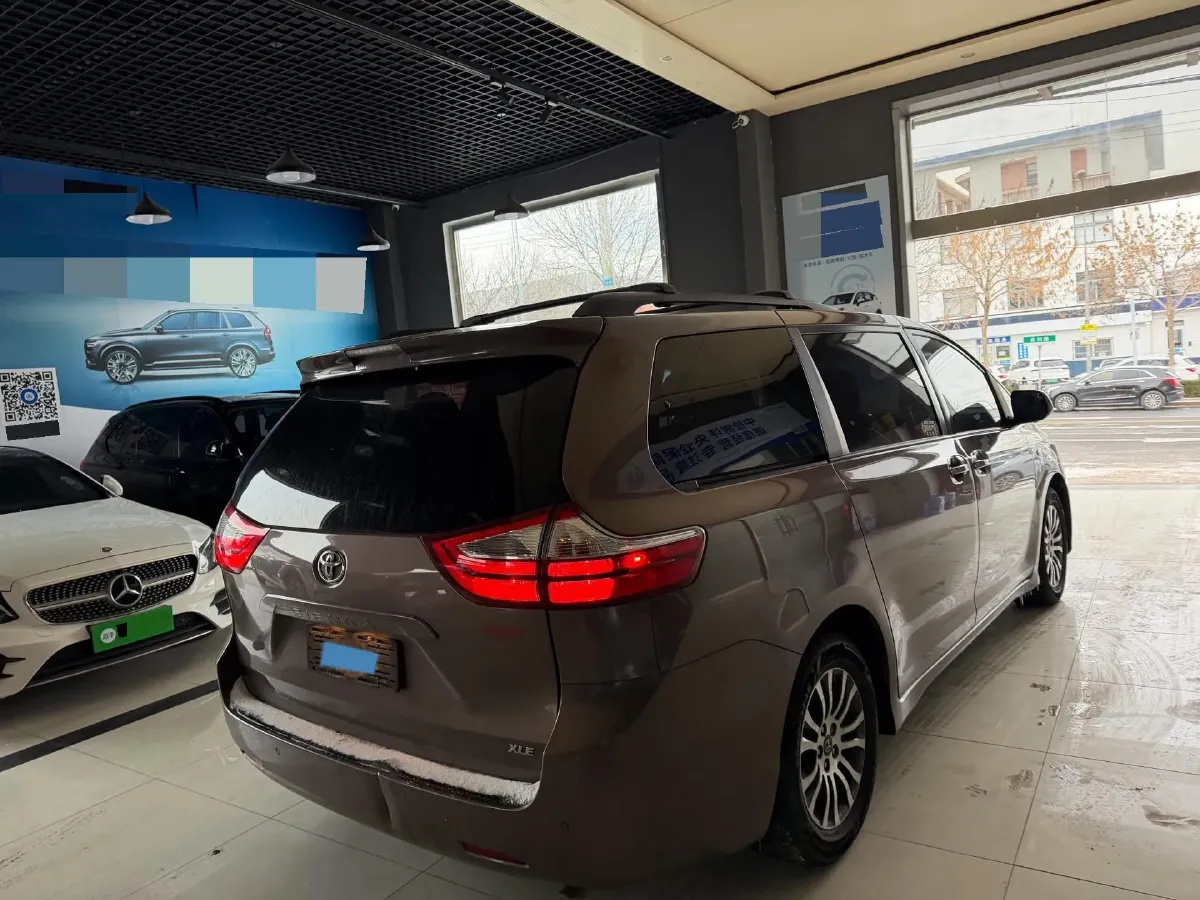 2019 Toyota Avalon 2.0L 178HP L4 CVT,autocango,china used car exporter,china ev exporter,chinese used car exporter,chinese used ev exporter