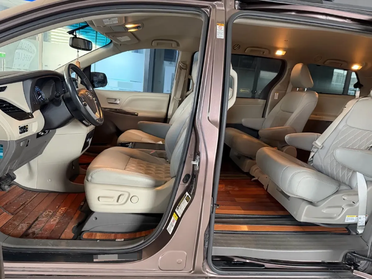 2019 Toyota Avalon 2.0L 178HP L4 CVT,autocango,china used car exporter,china ev exporter,chinese used car exporter,chinese used ev exporter