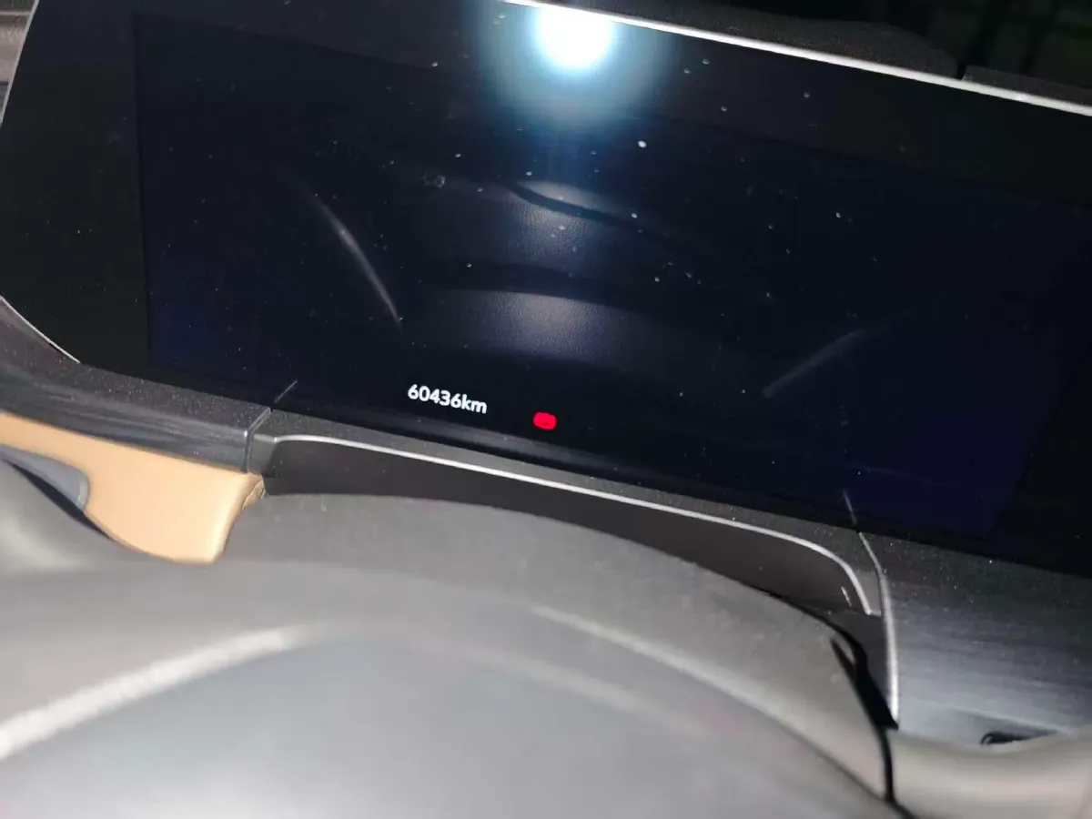 2021 Buick GL8 2.0T 237HP L4 9AT,autocango,china used car exporter,china ev exporter,chinese used car exporter,chinese used ev exporter