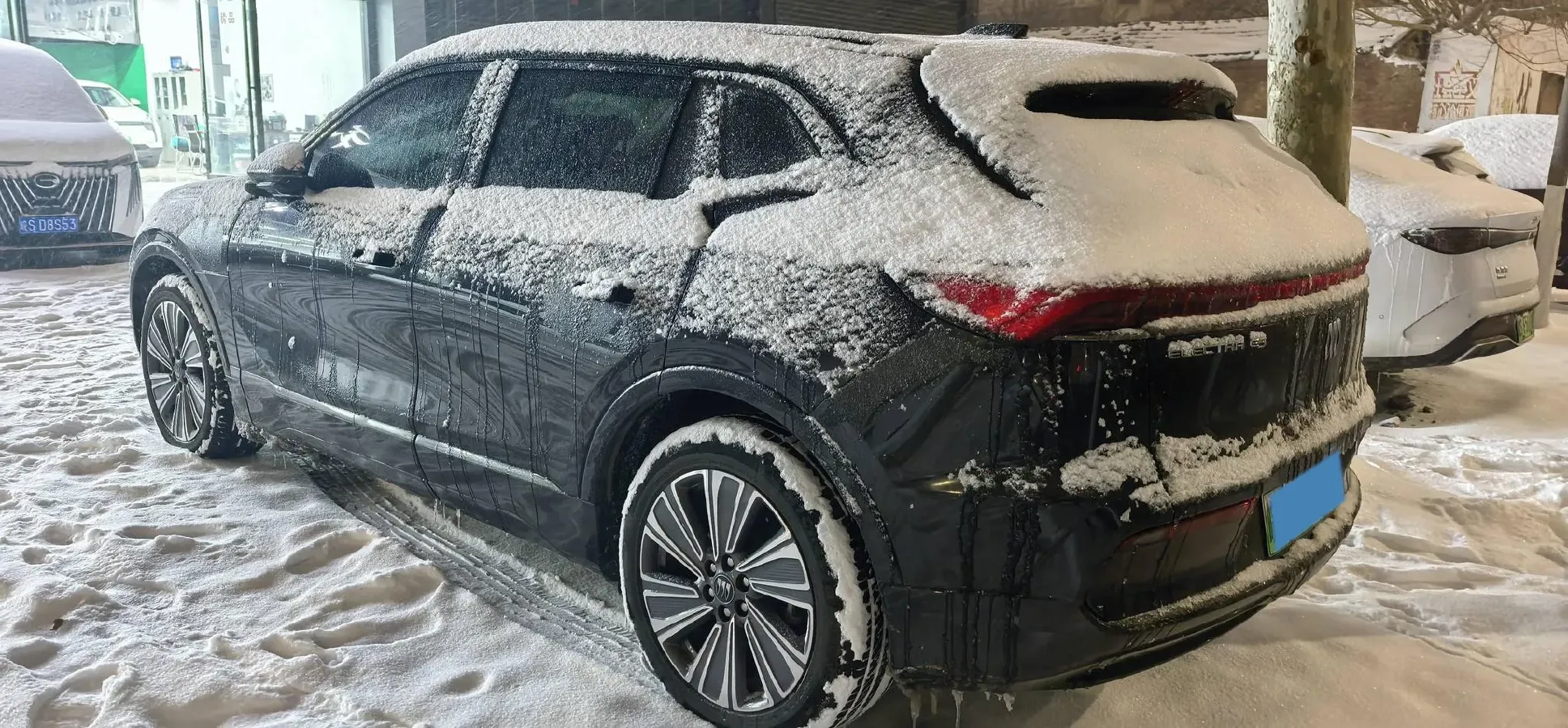 2024 Buick E5 BEV 68.4KWH,autocango,china used car exporter,china ev exporter,chinese used car exporter,chinese used ev exporter