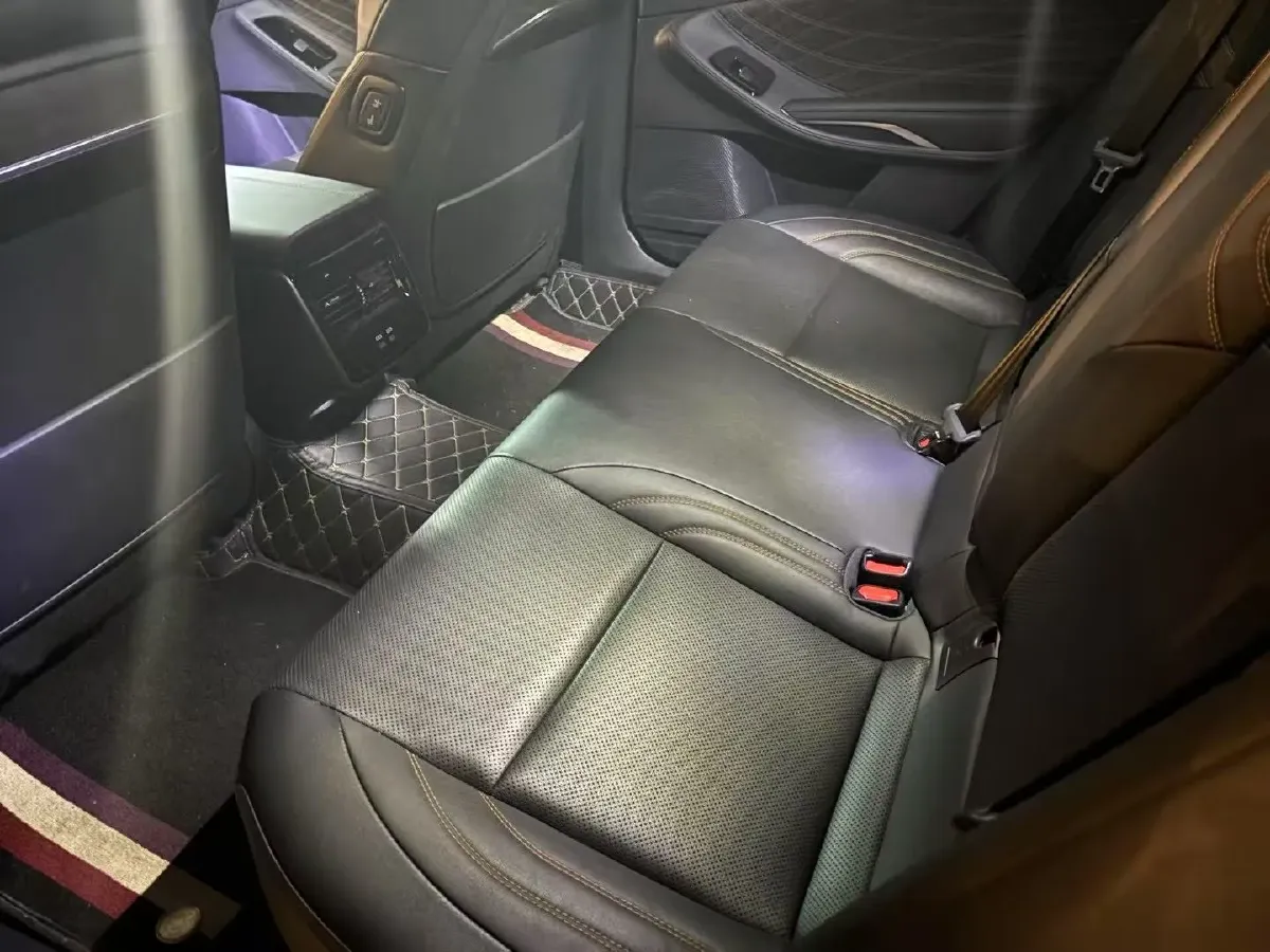 2024 Toyota Avalon 2.0L 152HP L4 E-CVT Hybrid,autocango,china used car exporter,china ev exporter,chinese used car exporter,chinese used ev exporter