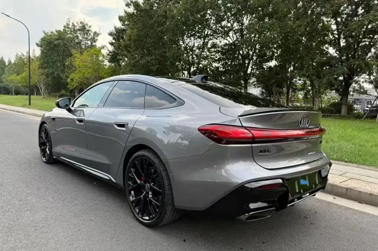 2026 Audi A5L Sportback 2.0T 204HP L4 7DCT,autocango,china used car exporter,china ev exporter,chinese used car exporter,chinese used ev exporter