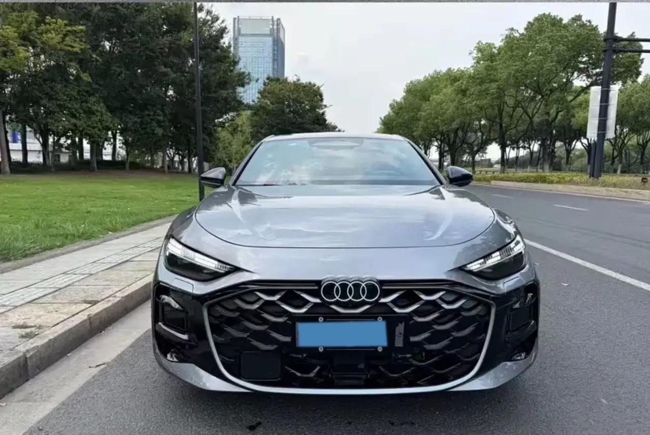 2026 Audi A5L Sportback 2.0T 204HP L4 7DCT,autocango,china used car exporter,china ev exporter,chinese used car exporter,chinese used ev exporter