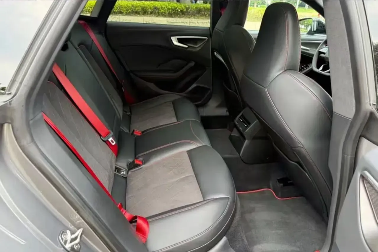 2026 Audi A5L Sportback 2.0T 204HP L4 7DCT,autocango,china used car exporter,china ev exporter,chinese used car exporter,chinese used ev exporter