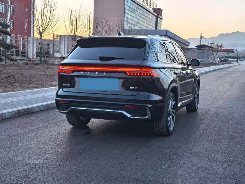 2023 Geely Monjaro 2.0T 238HP L4 8AT,autocango,china used car exporter,china ev exporter,chinese used car exporter,chinese used ev exporter