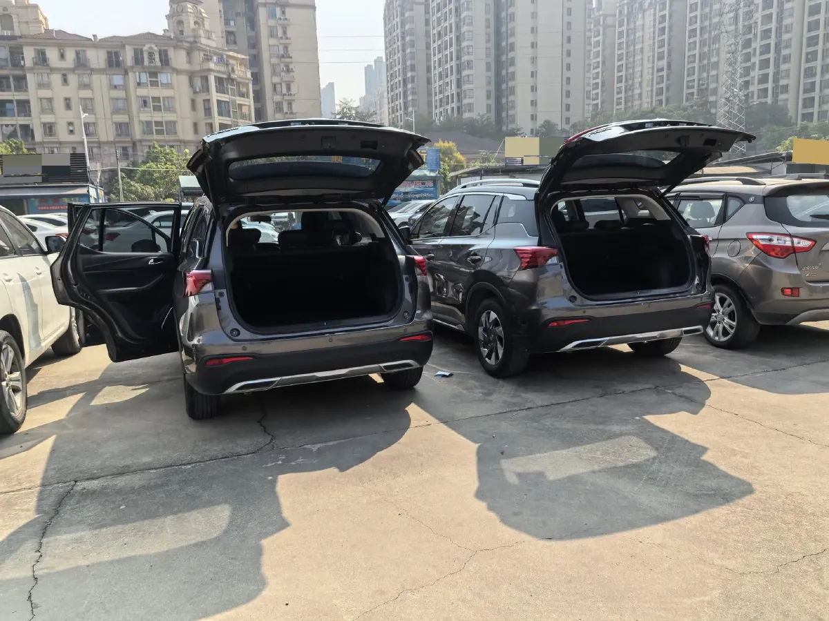 2022 GAC Trumpchi GS4 1.5T 169HP L4 6AT,autocango,china used car exporter,china ev exporter,chinese used car exporter,chinese used ev exporter