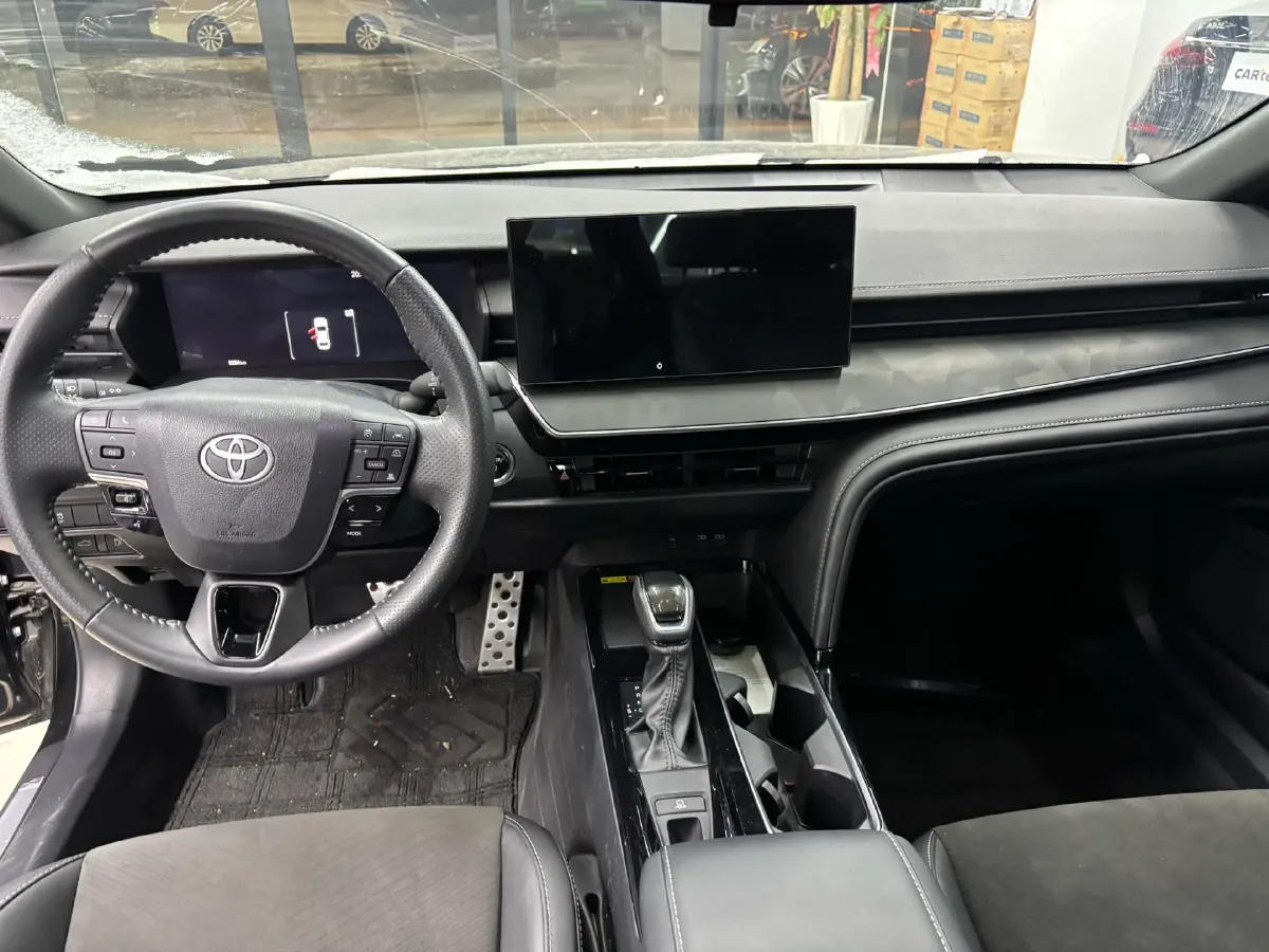 2024 Toyota Camry 2.0L 152HP L4 E-CVT Hybrid,autocango,china used car exporter,china ev exporter,chinese used car exporter,chinese used ev exporter
