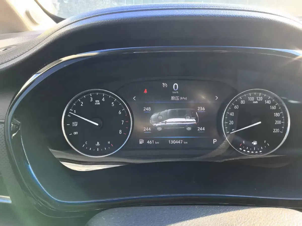 2020 Buick GL8 2.0T 237HP L4 9AT,autocango,china used car exporter,china ev exporter,chinese used car exporter,chinese used ev exporter