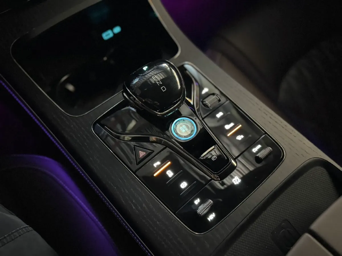 2023 BYD Han 1.5T 139HP L4 E-CVT PHEV 18.316KWH,autocango,china used car exporter,china ev exporter,chinese used car exporter,chinese used ev exporter