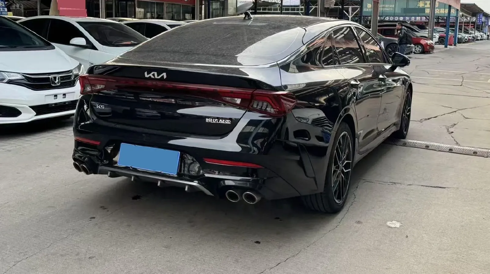 2021 Toyota Camry 2.0L 178HP L4 CVT,autocango,china used car exporter,china ev exporter,chinese used car exporter,chinese used ev exporter