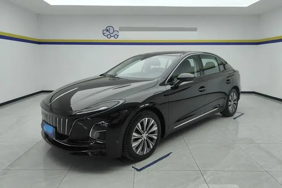 2022 HongQi E-QM5 BEV 54KWH