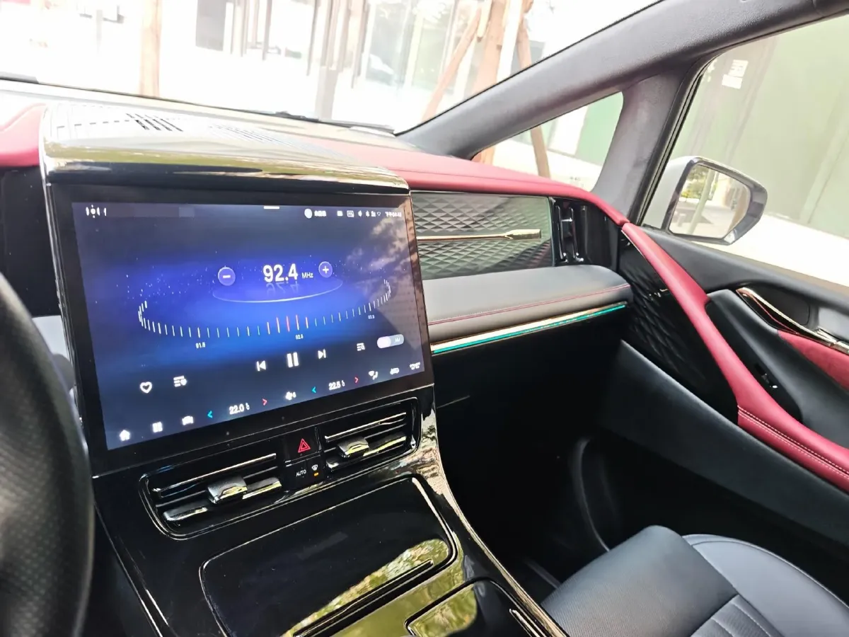 2023 GAC Trumpchi M8 2.0T 190HP L4 E-CVT Hybrid,autocango,china used car exporter,china ev exporter,chinese used car exporter,chinese used ev exporter