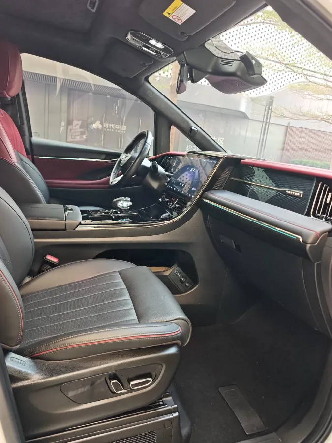 2023 GAC Trumpchi M8 2.0T 190HP L4 E-CVT Hybrid,autocango,china used car exporter,china ev exporter,chinese used car exporter,chinese used ev exporter