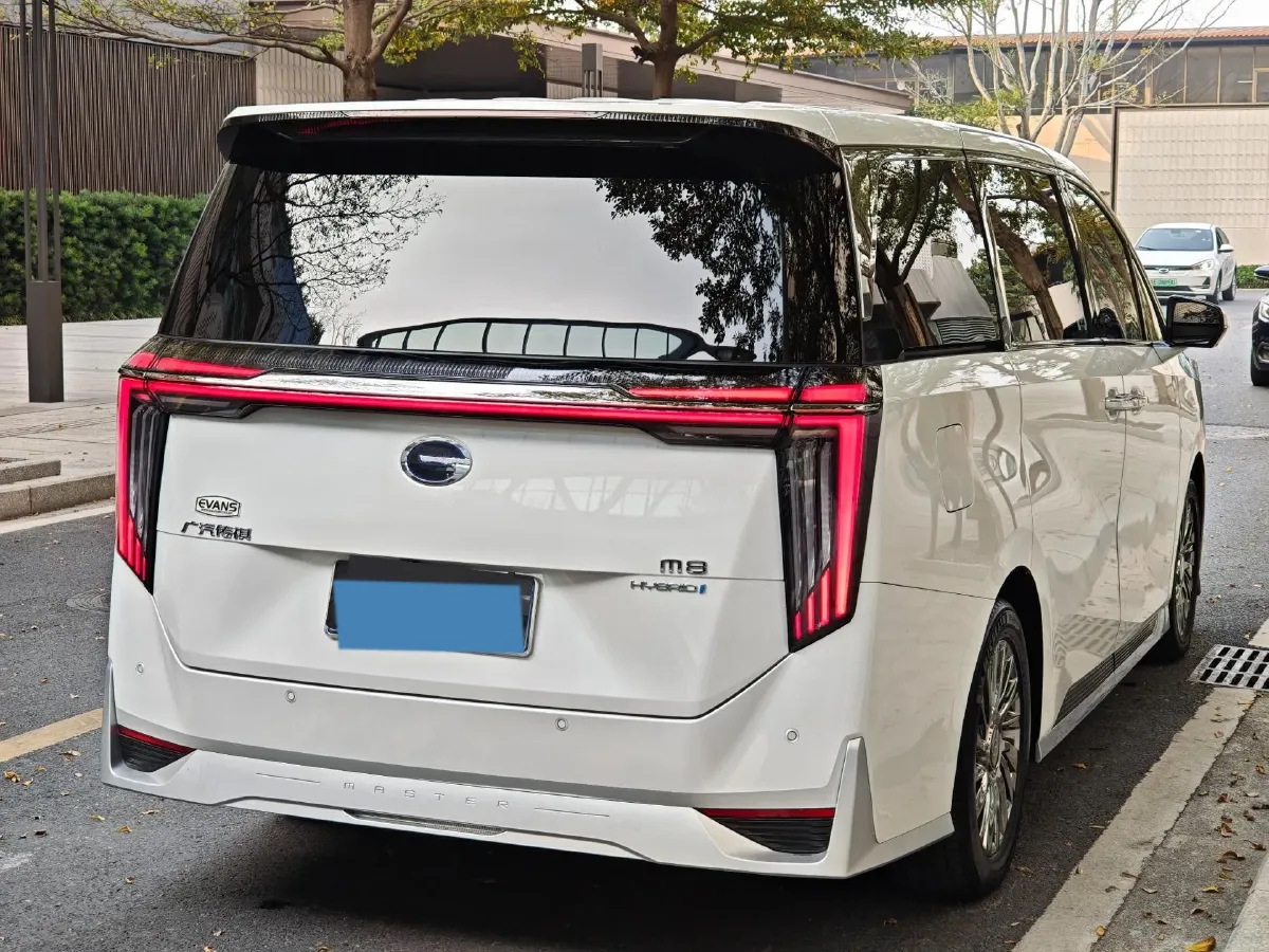 2023 GAC Trumpchi M8 2.0T 190HP L4 E-CVT Hybrid,autocango,china used car exporter,china ev exporter,chinese used car exporter,chinese used ev exporter