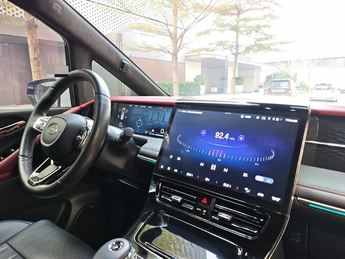 2023 GAC Trumpchi M8 2.0T 190HP L4 E-CVT Hybrid,autocango,china used car exporter,china ev exporter,chinese used car exporter,chinese used ev exporter