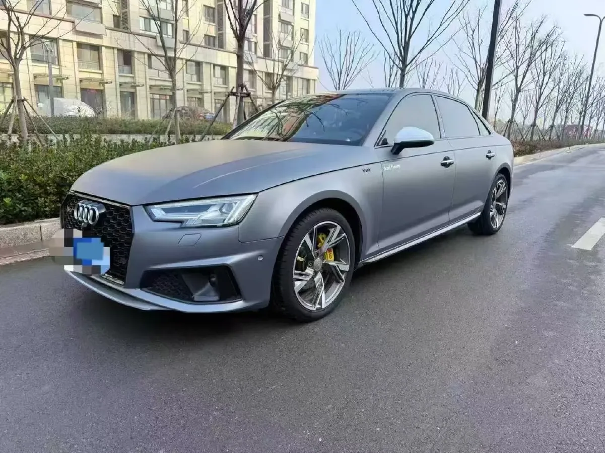 2020 Audi A4L 2.0T 190HP L4 7DCT,autocango,china used car exporter,china ev exporter,chinese used car exporter,chinese used ev exporter