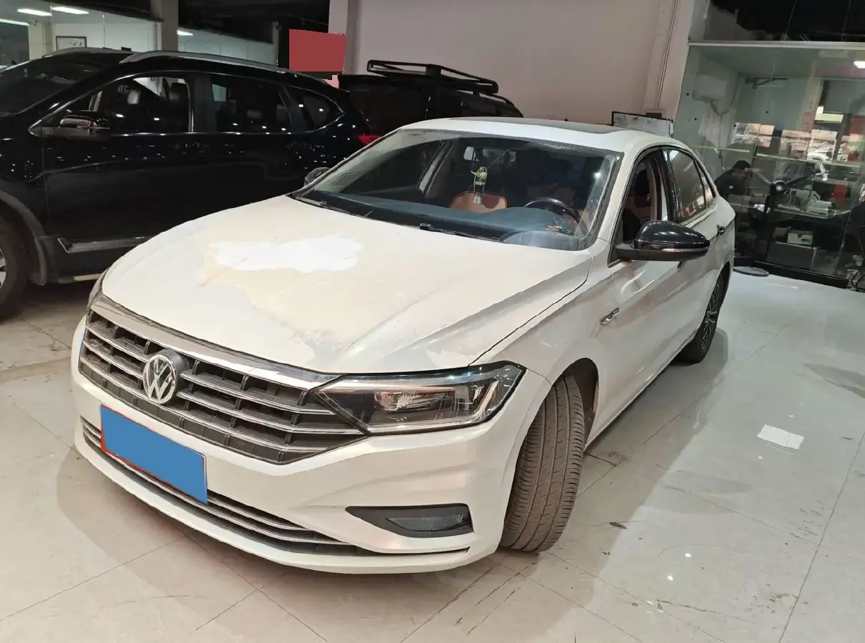 2021 Volkswagen Sagitar 1.4T 150HP L4 7DCT