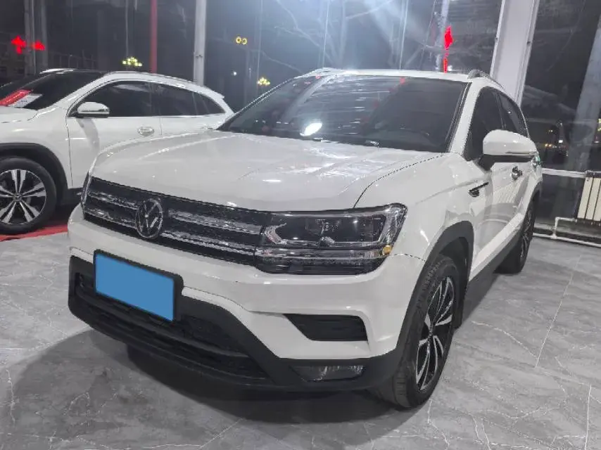 2021 Volkswagen Tharu 1.4T 150HP L4 7DCT