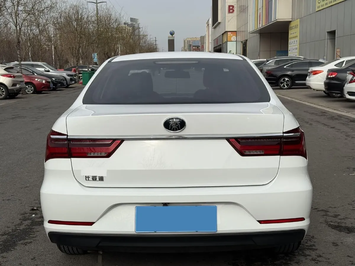 2019 BYD Qin 1.5L 109HP L4 5MT,autocango,china used car exporter,china ev exporter,chinese used car exporter,chinese used ev exporter