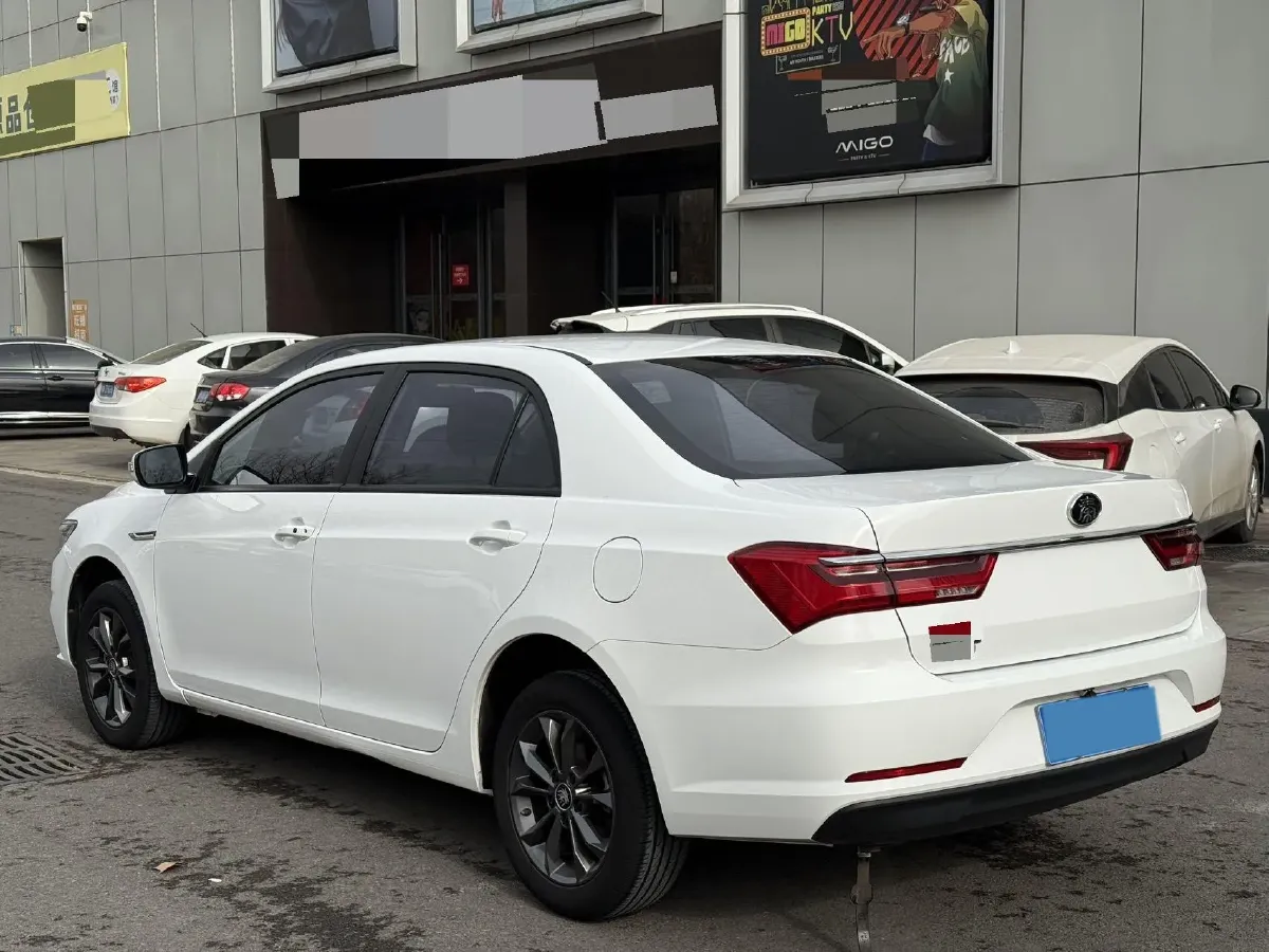 2019 BYD Qin 1.5L 109HP L4 5MT,autocango,china used car exporter,china ev exporter,chinese used car exporter,chinese used ev exporter