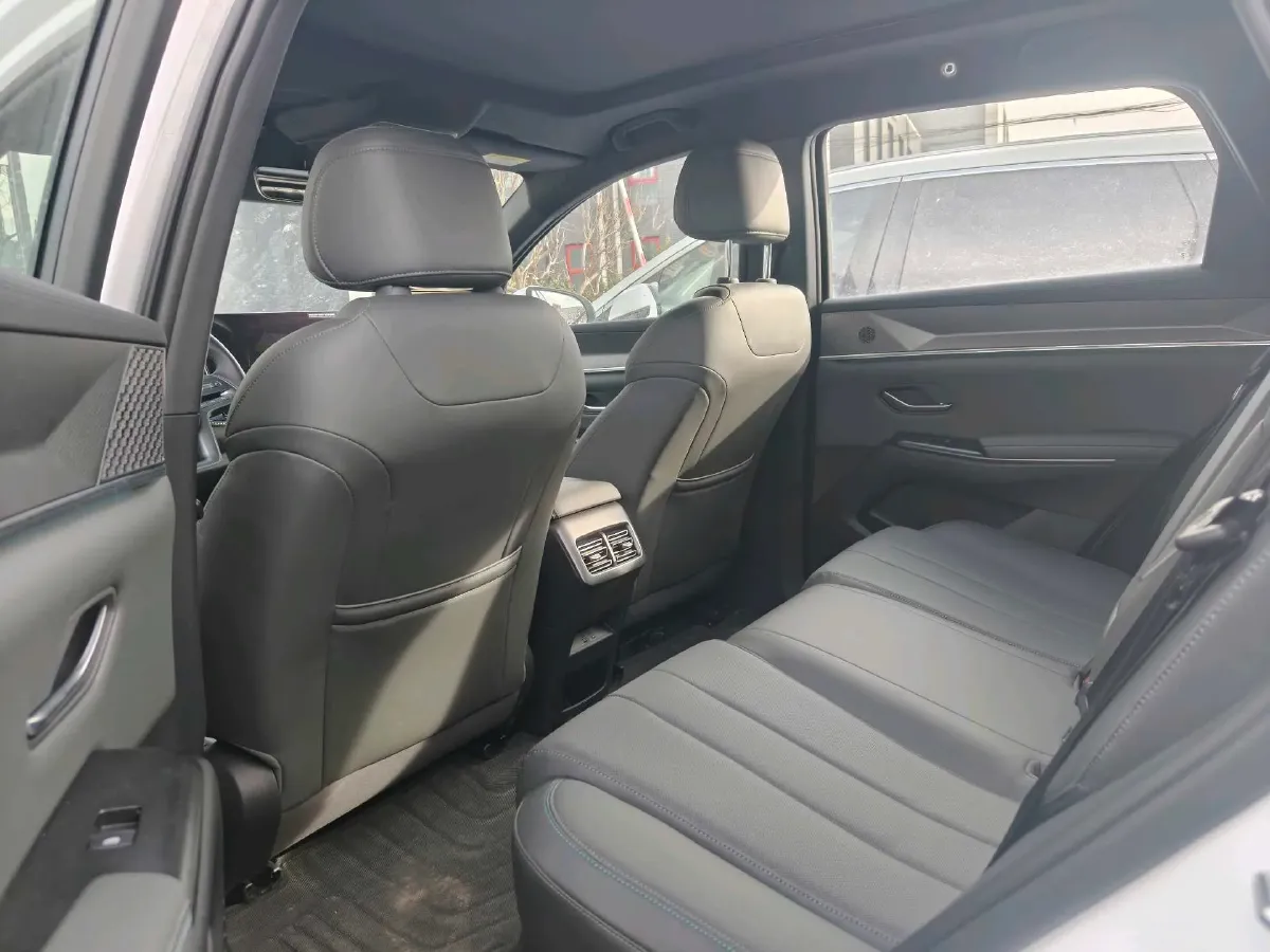 2025 BYD Song Pro 1.5L 101HP L4 E-CVT PHEV 18.3KWH,autocango,china used car exporter,china ev exporter,chinese used car exporter,chinese used ev exporter