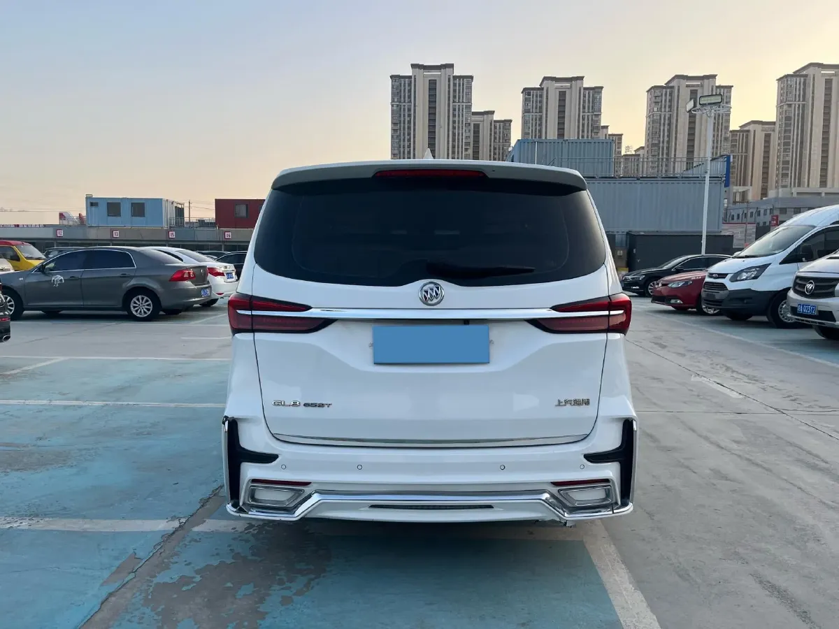 2020 Buick GL8 2.0T 237HP L4 9AT,autocango,china used car exporter,china ev exporter,chinese used car exporter,chinese used ev exporter