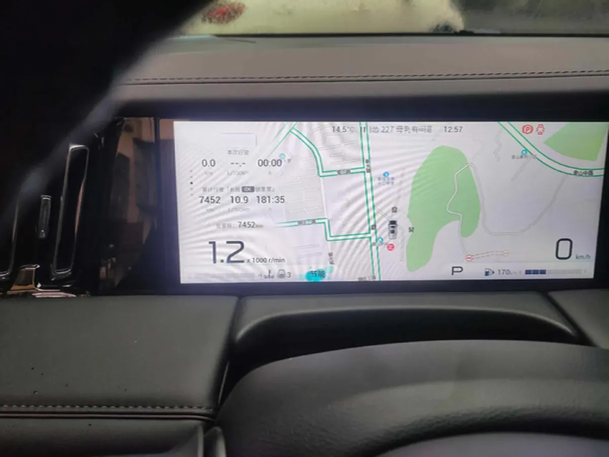 2024 GAC Trumpchi M8 2.0T 252HP L4 8AT,autocango,china used car exporter,china ev exporter,chinese used car exporter,chinese used ev exporter