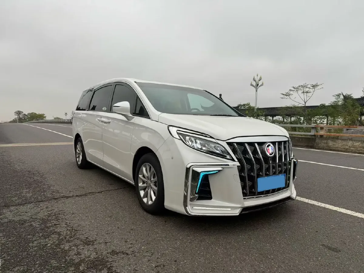 2018 Buick GL8 2.0T 260HP L4 6AT,autocango,china used car exporter,china ev exporter,chinese used car exporter,chinese used ev exporter