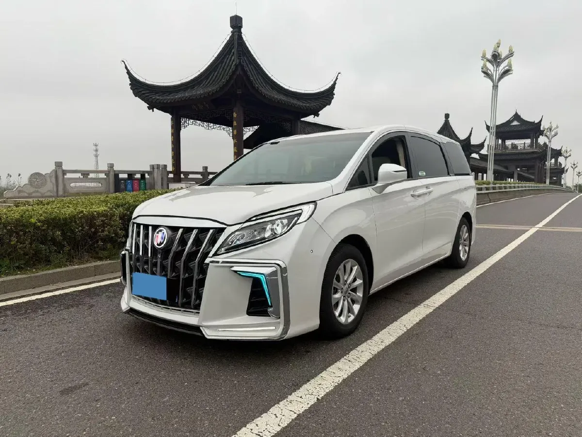 2018 Buick GL8 2.0T 260HP L4 6AT,autocango,china used car exporter,china ev exporter,chinese used car exporter,chinese used ev exporter