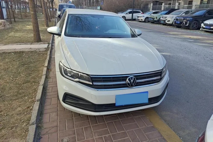 2021 Volkswagen Bora 1.5L 113HP L4 5MT,autocango,china used car exporter,china ev exporter,chinese used car exporter,chinese used ev exporter