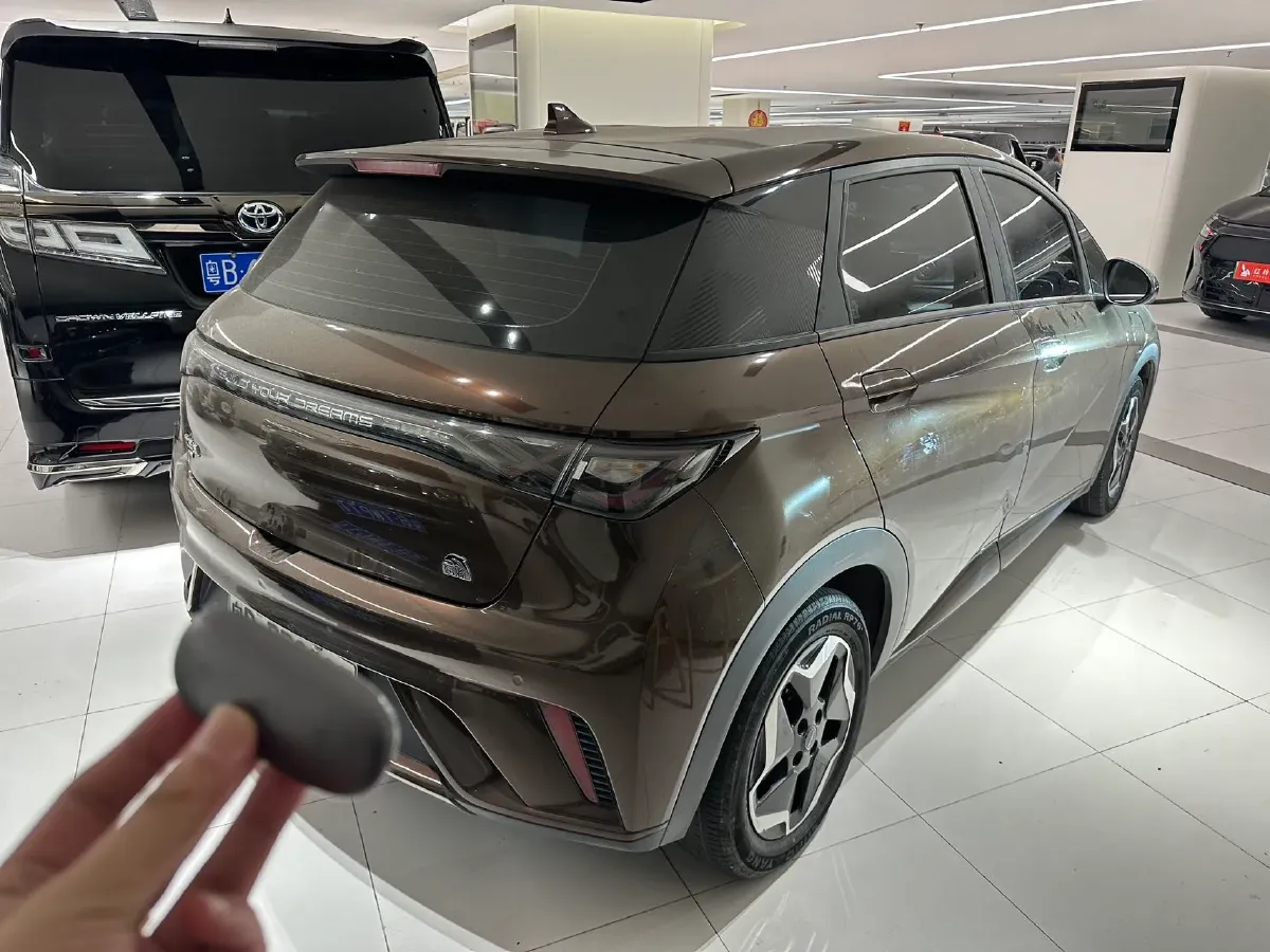 2021 Ford Escort 1.5L 122HP L3 6AT,autocango,china used car exporter,china ev exporter,chinese used car exporter,chinese used ev exporter