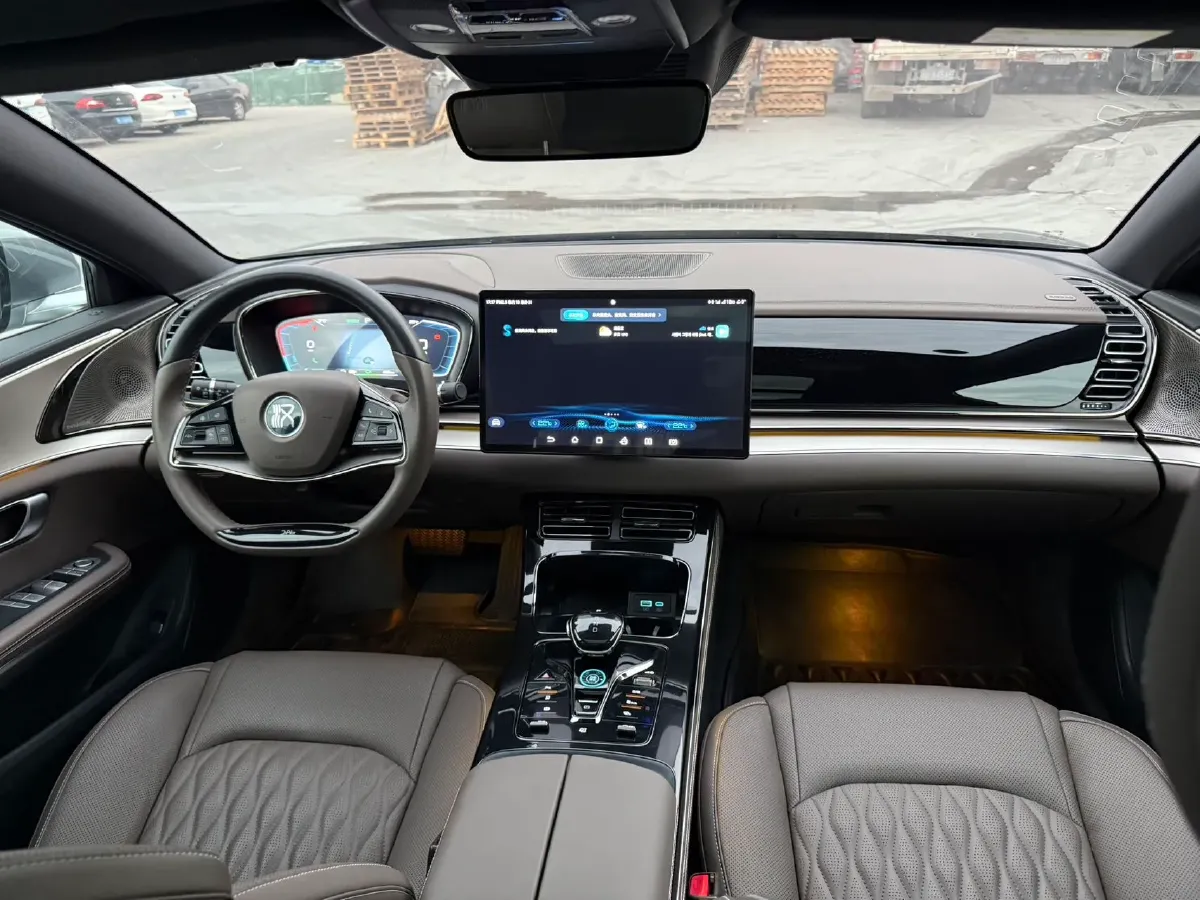 2023 BYD Han BEV 72KWH,autocango,china used car exporter,china ev exporter,chinese used car exporter,chinese used ev exporter