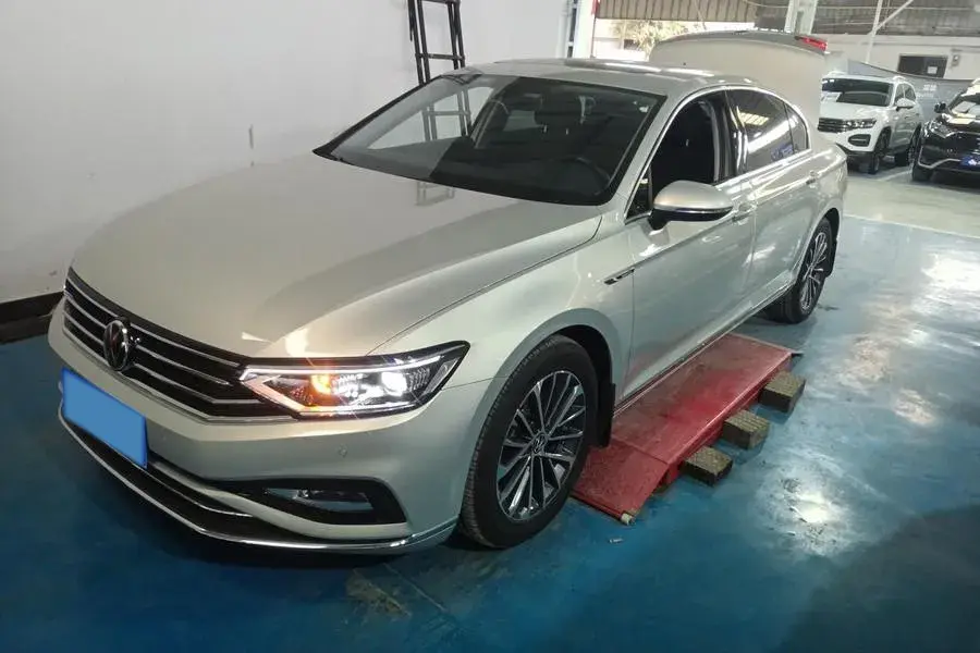 2020 Volkswagen Magotan 2.0T 186HP L4 7DCT