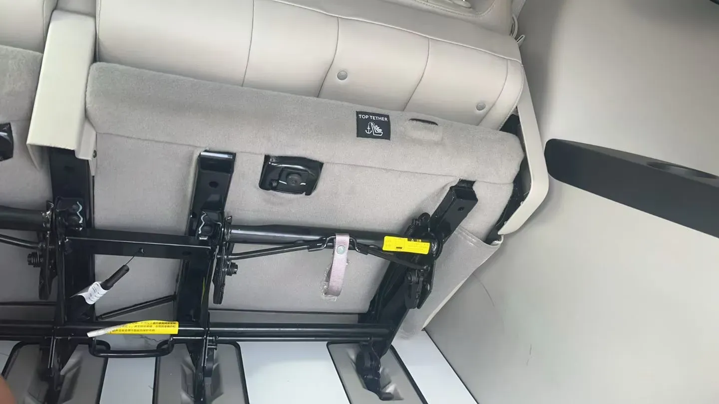 2021 Buick GL8 2.0T 237HP L4 9AT,autocango,china used car exporter,china ev exporter,chinese used car exporter,chinese used ev exporter