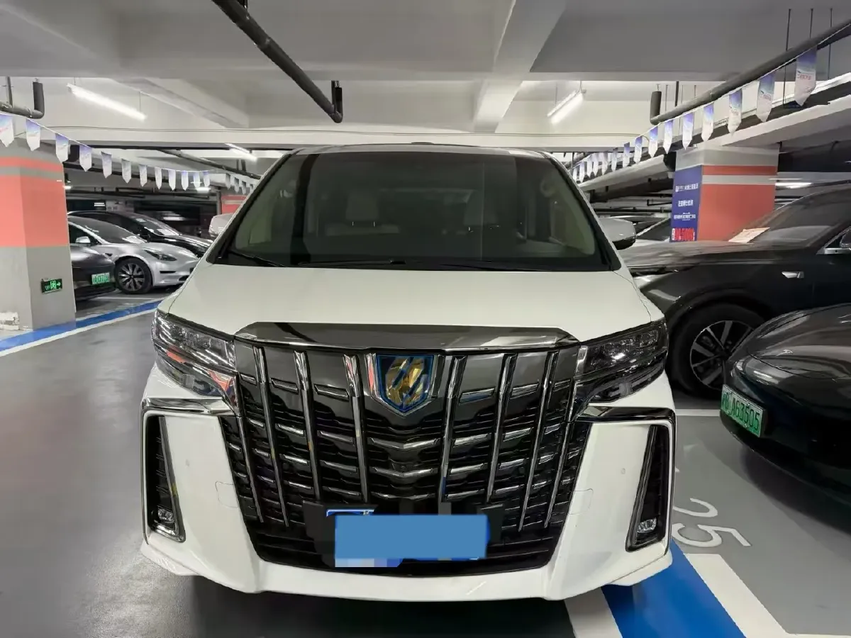 2023 Toyota Alphard 2.5L 117HP L4 E-CVT Hybrid,autocango,china used car exporter,china ev exporter,chinese used car exporter,chinese used ev exporter