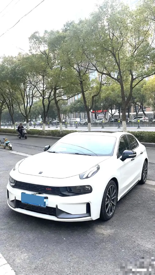 2021 LYNK&CO 03 1.5T 180HP L3 7DCT