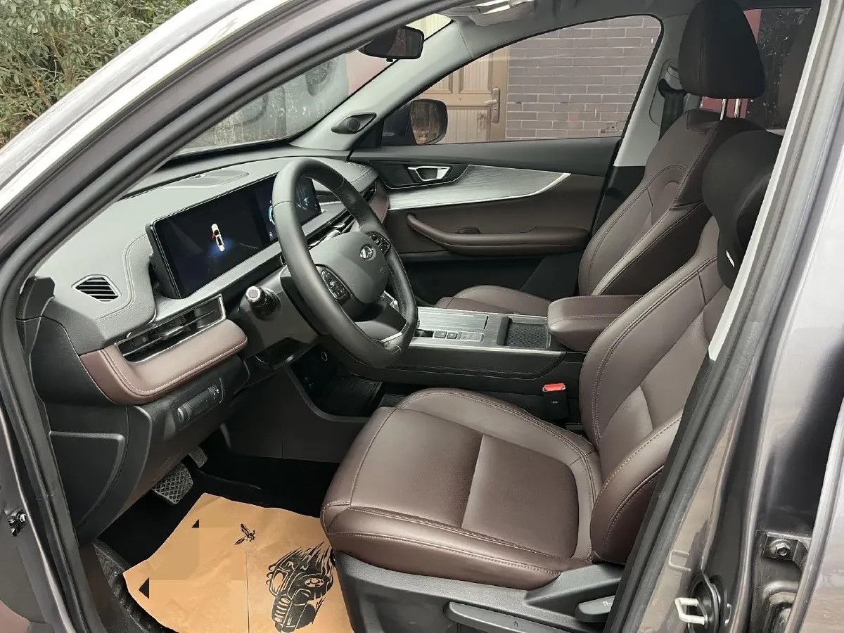 2024 Chery Tiggo 7 1.5T 156HP L4 CVT,autocango,china used car exporter,china ev exporter,chinese used car exporter,chinese used ev exporter